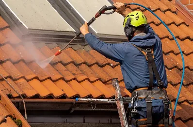 Démoussage et hydrofuge de toiture à Gerbaix